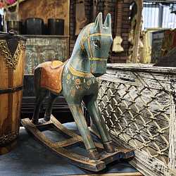 Декоративная скульптура "Средняя ошадка", дерево, роспись ручная