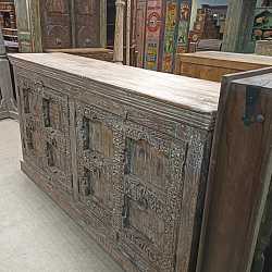 Тумба под ТВ"Колониальная", массив дерева