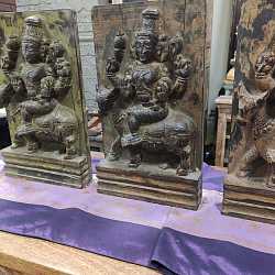 Скульптурное панно "Дева", массив тика, резьба