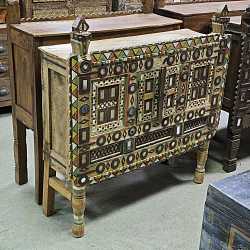 Традиционный индийский комод "Дамчия", тиковое дерево