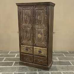 Шкаф "Индийский Антик", дерево акация, ручная резьба