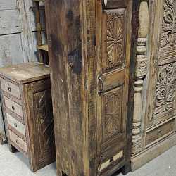 Шкаф узкий "Индийский антик", дерево манго