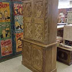 Шкаф-буфет "Резной Прованс", массив дерева с ручной резьбой