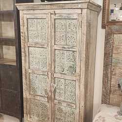 Шкаф "Резной прованс", массив дерева