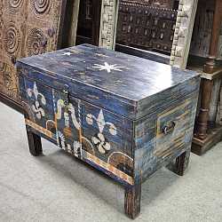 Сундук "Индиго", дерево, ручная работа и роспись